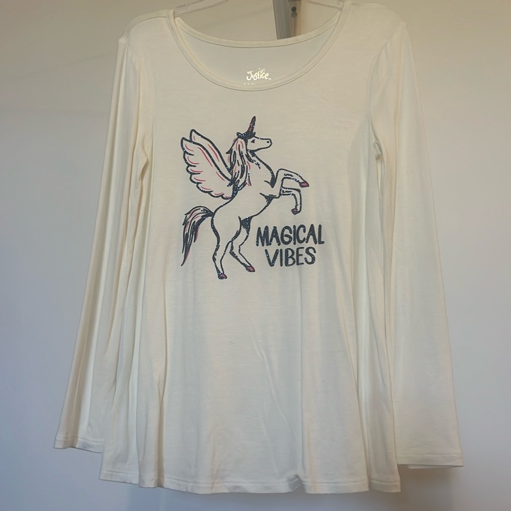 girls tee
